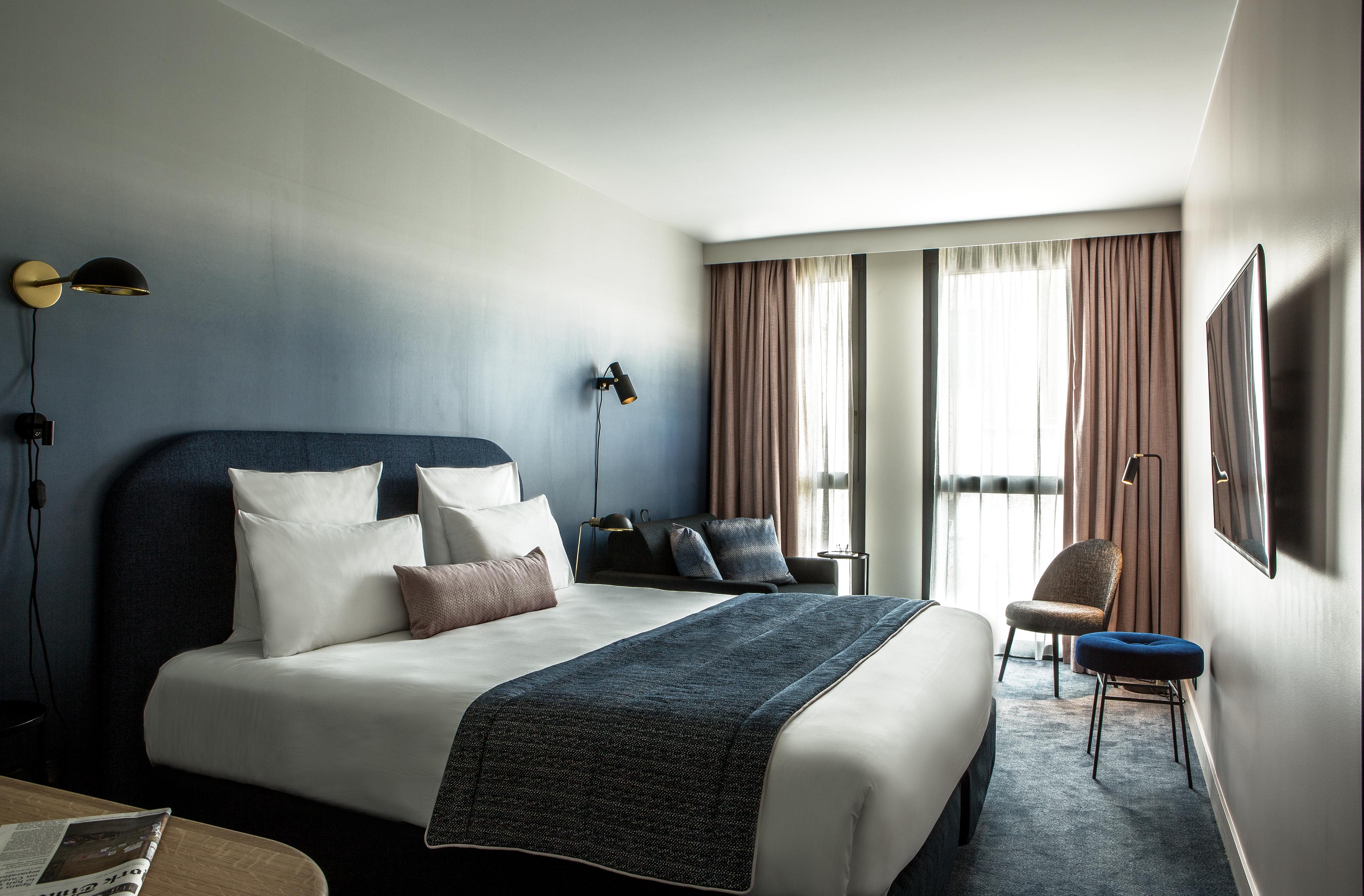 แล็งพรีเมอรี Hotel กลีชี ภายนอก รูปภาพ